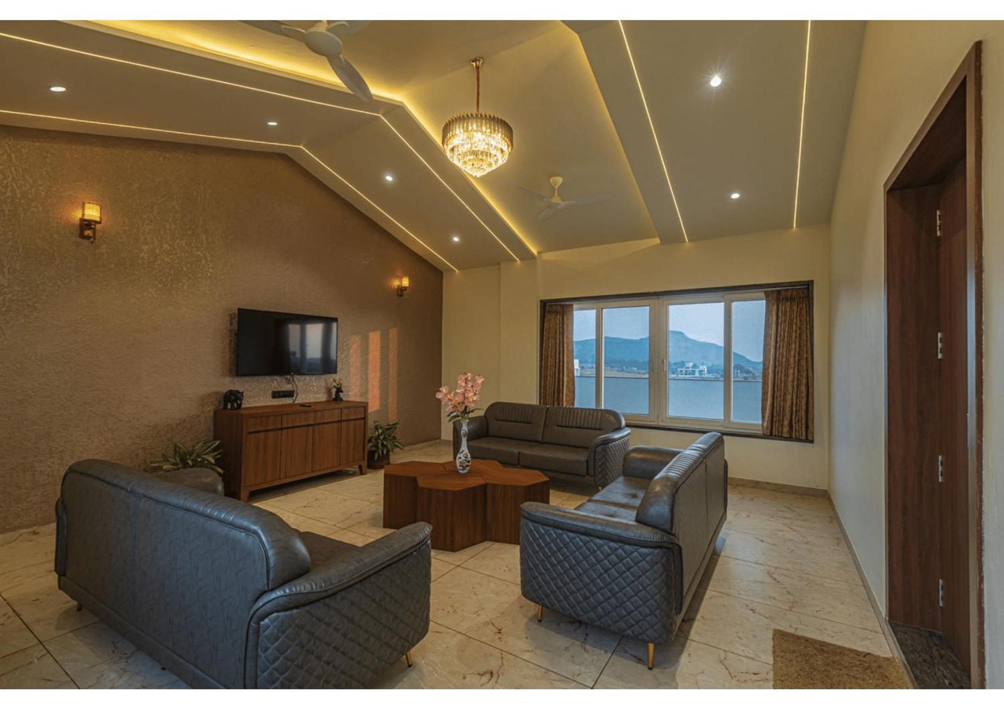 Mountain Glory 8Bhk By Tensorstays, Pool & Theater Igatpuri Εξωτερικό φωτογραφία