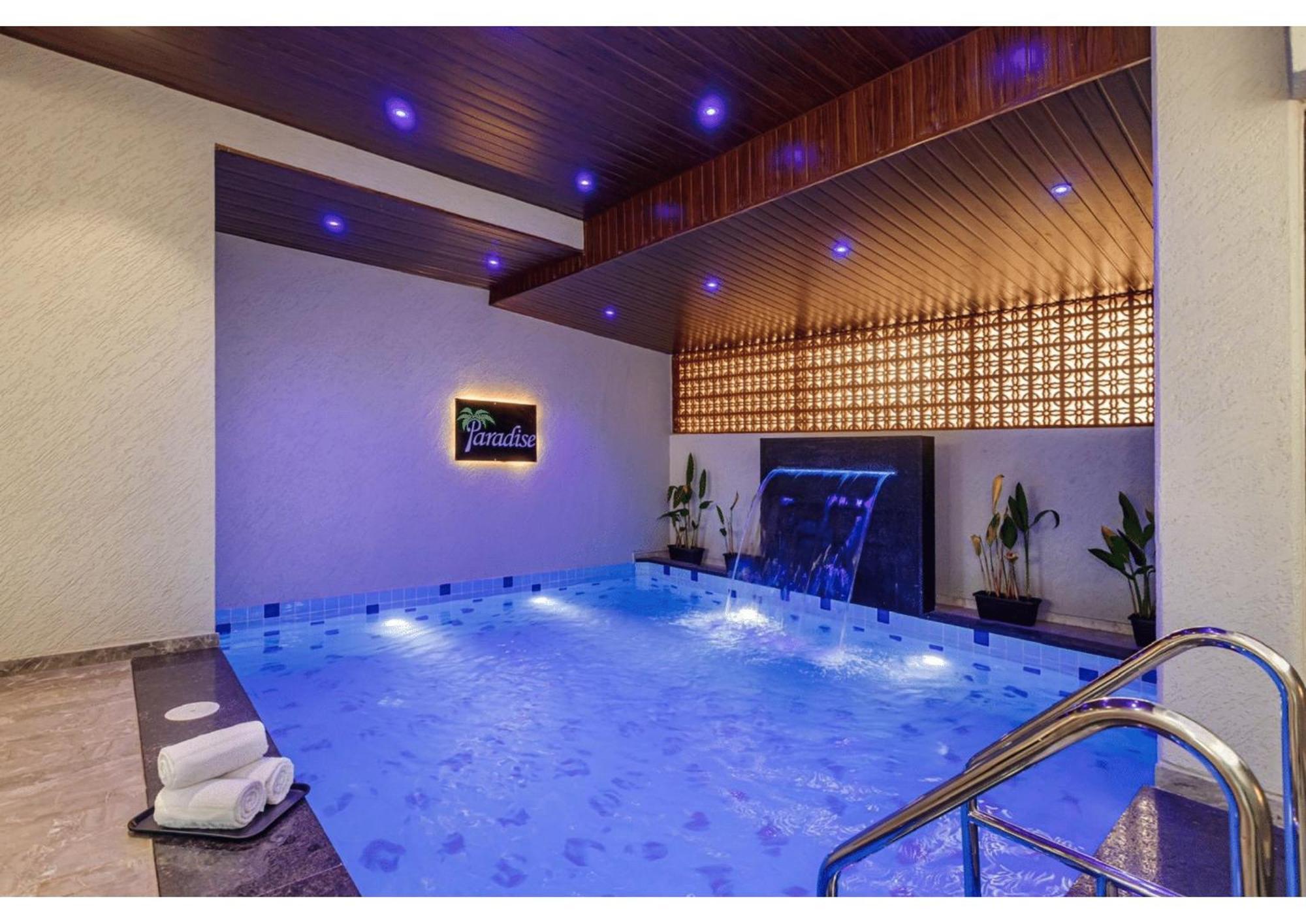 Mountain Glory 8Bhk By Tensorstays, Pool & Theater Igatpuri Εξωτερικό φωτογραφία